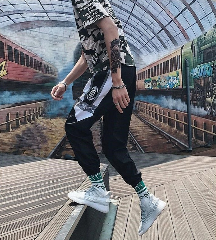 Sports pants, loose feet, nine pants