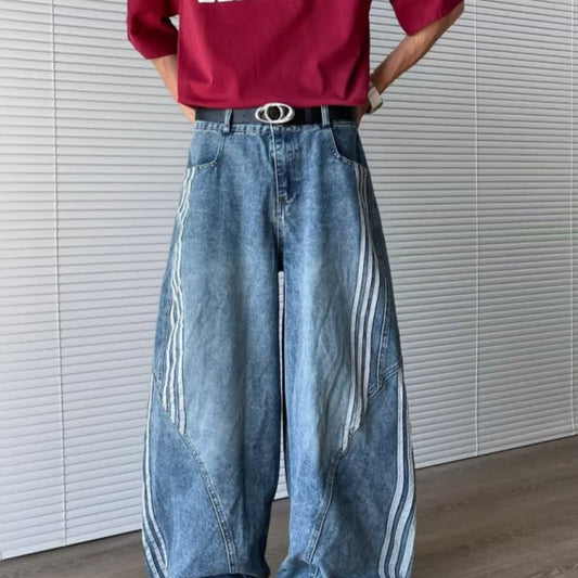 Spring American-style Vintage Washed Deconstructed Bootcut Jeans